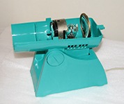 фильмопроектор Ф-7 вид сбоку на конденсор, лампу и рефлектор