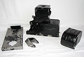 Корпус второго фильмоскопа ФГК-49 подготовлен к покраске